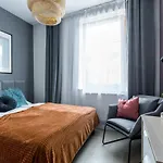 Friendhouse