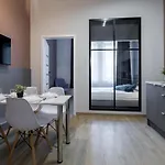 Friendhouse Apartamento *