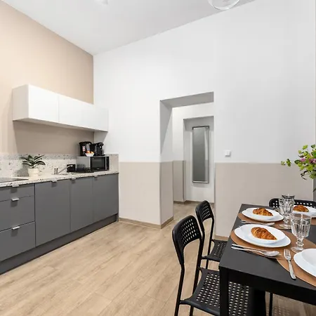 Friendhouse Apartamento *