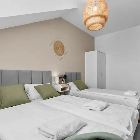 Friendhouse Apartamento *