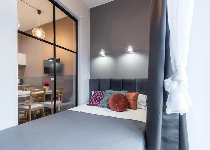 Friendhouse * Krakkó